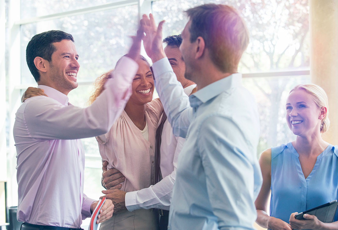 Mejore el compromiso laboral con una app móvil